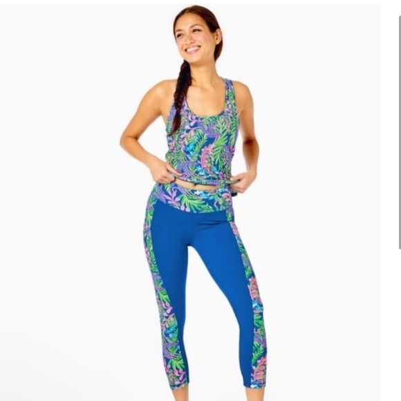 Lilly Pulitzer Luxletic Weekender Mid Rise Borealis Blue Size XS Pull On - Picture 1 of 13